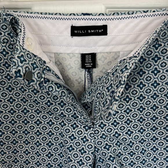 Blue & white patterned shorts - WILLI SMITH - size 12 - Picture 3 of 3